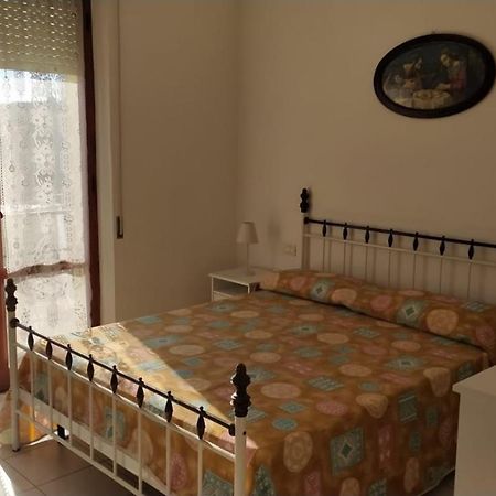 Appartamento Marcella A Due Passi Dal Mare Marcelli Luaran gambar