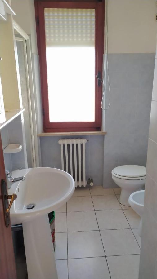 Appartamento Marcella A Due Passi Dal Mare Marcelli Luaran gambar